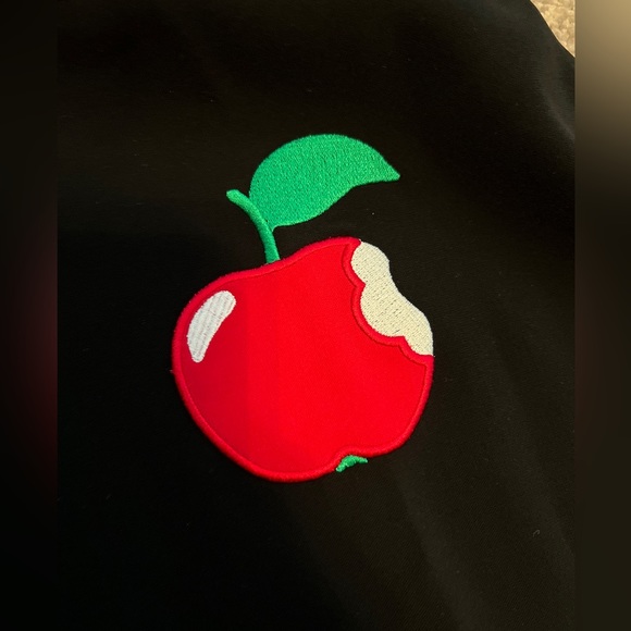 Boutique Moschino apple patch mini skirt Size 10 new tags $$$$ - Picture 4 of 7